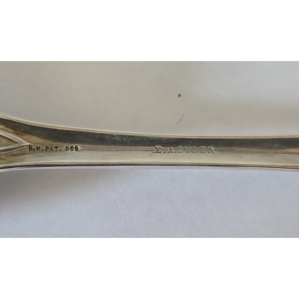 Antique E.A. Tyler New Orleans Henry Hebbard Ivy Mask Coin Silver Serving Spoon - Picture 8 of 13